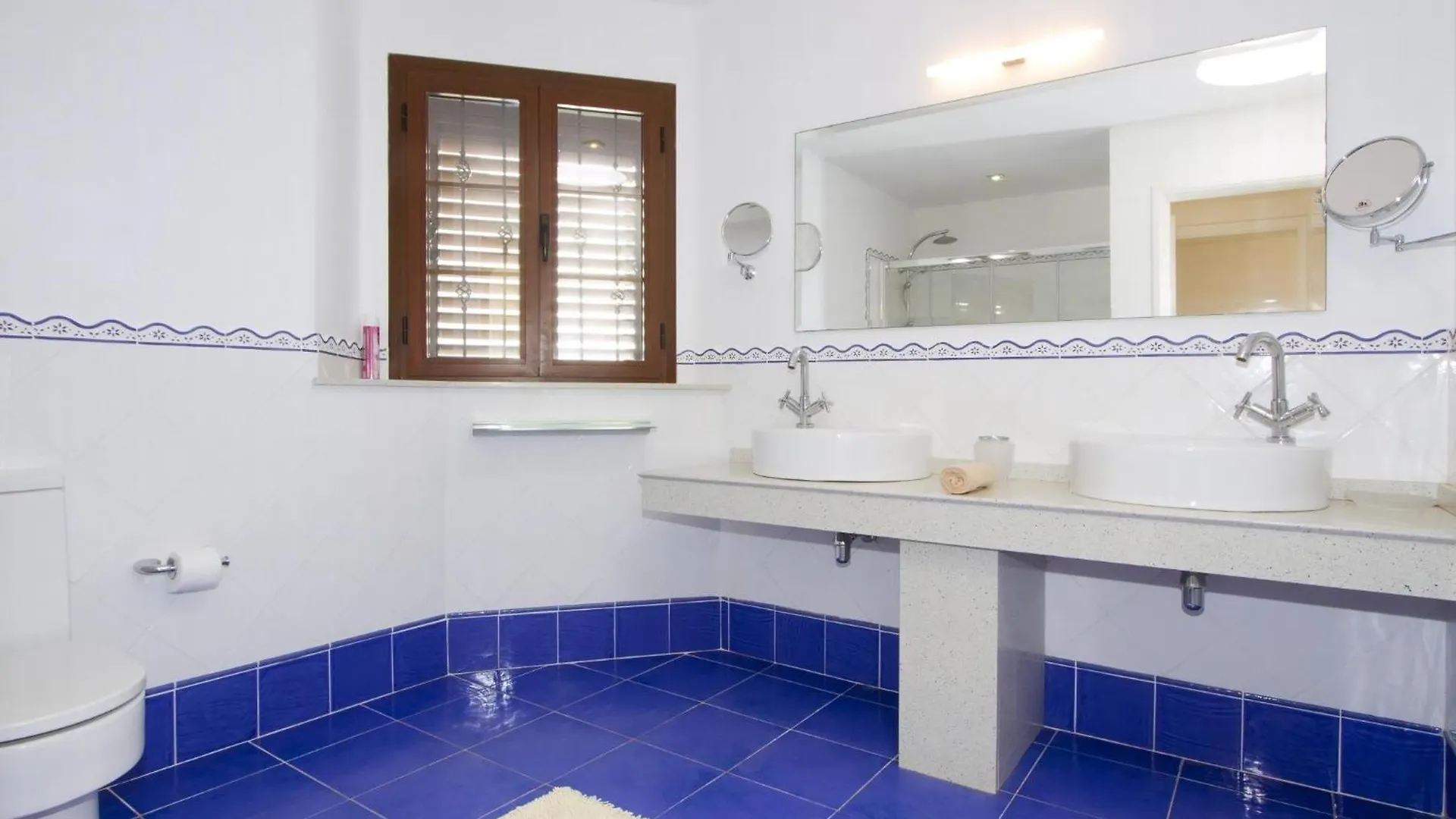 Stunning Seaview Villa Casa Tosco 5 Bedroom Villa Pool Table Overlooking Old Town Puerto Del Carmen Puerto del Carmen  0*, Puerto del Carmen (Lanzarote) Spain